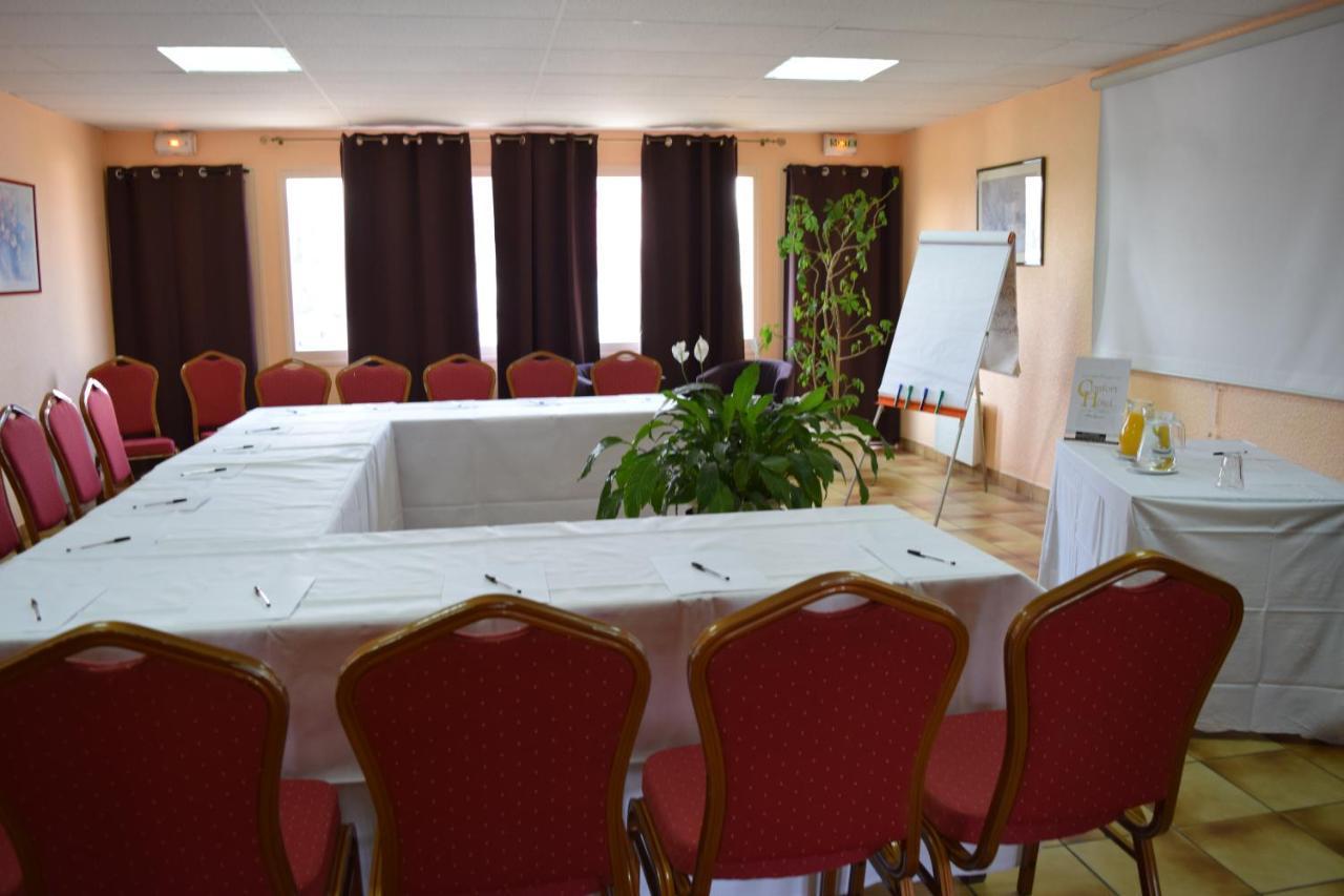 Confort Hotel Montgeron Luaran gambar