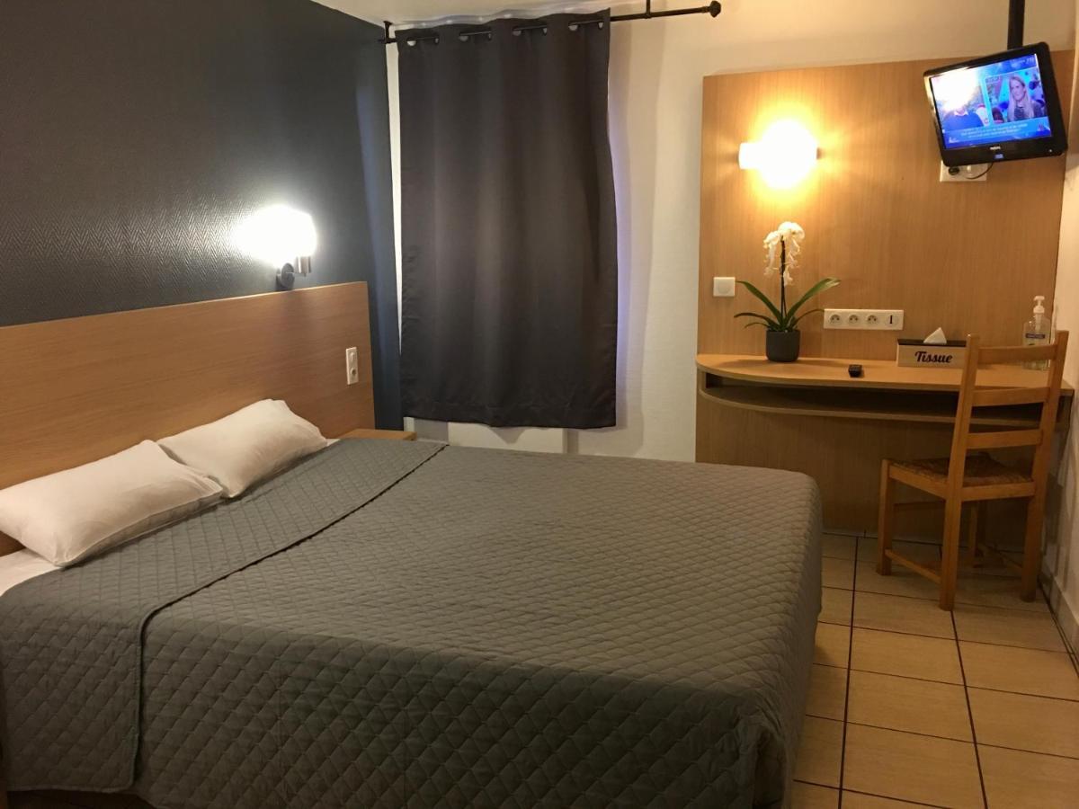 Confort Hotel Montgeron Luaran gambar